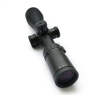 3-15x50mm lange Strecke Mil Dot Scope Illuminated FFP